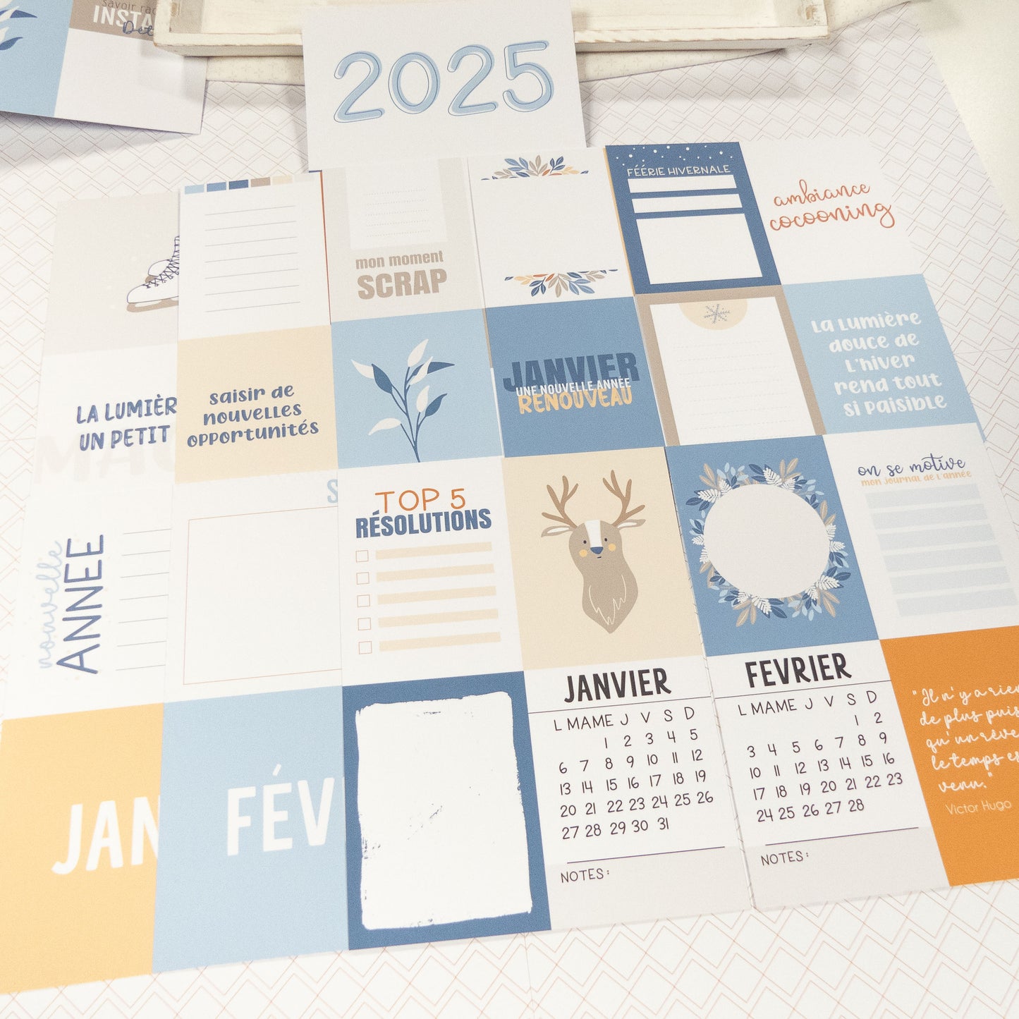 Papiers et cartes Mon Journal de l'année - Des chaussons et des flocons