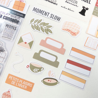 Die-cuts - Un chocolat chaud et de la cannelle