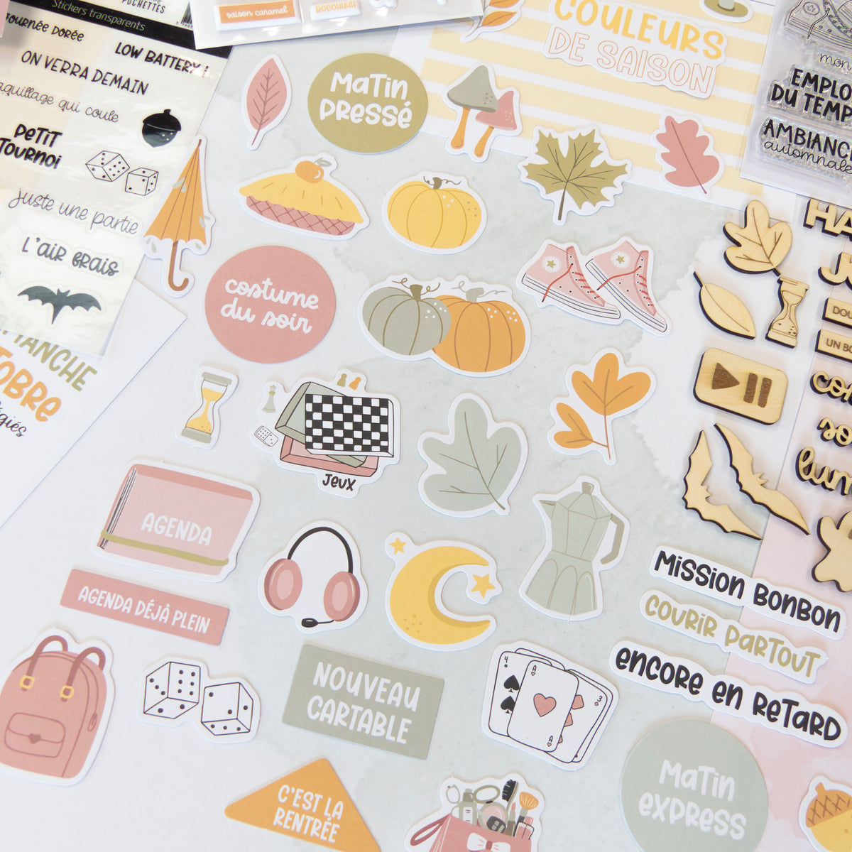 Die-cuts - Des crayons et des frissons