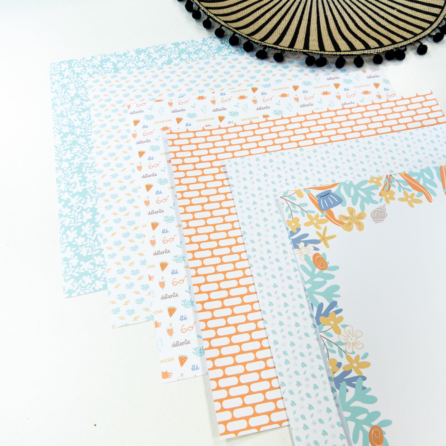 Papiers de scrapbooking imprimés - Un bikini et des smoothies