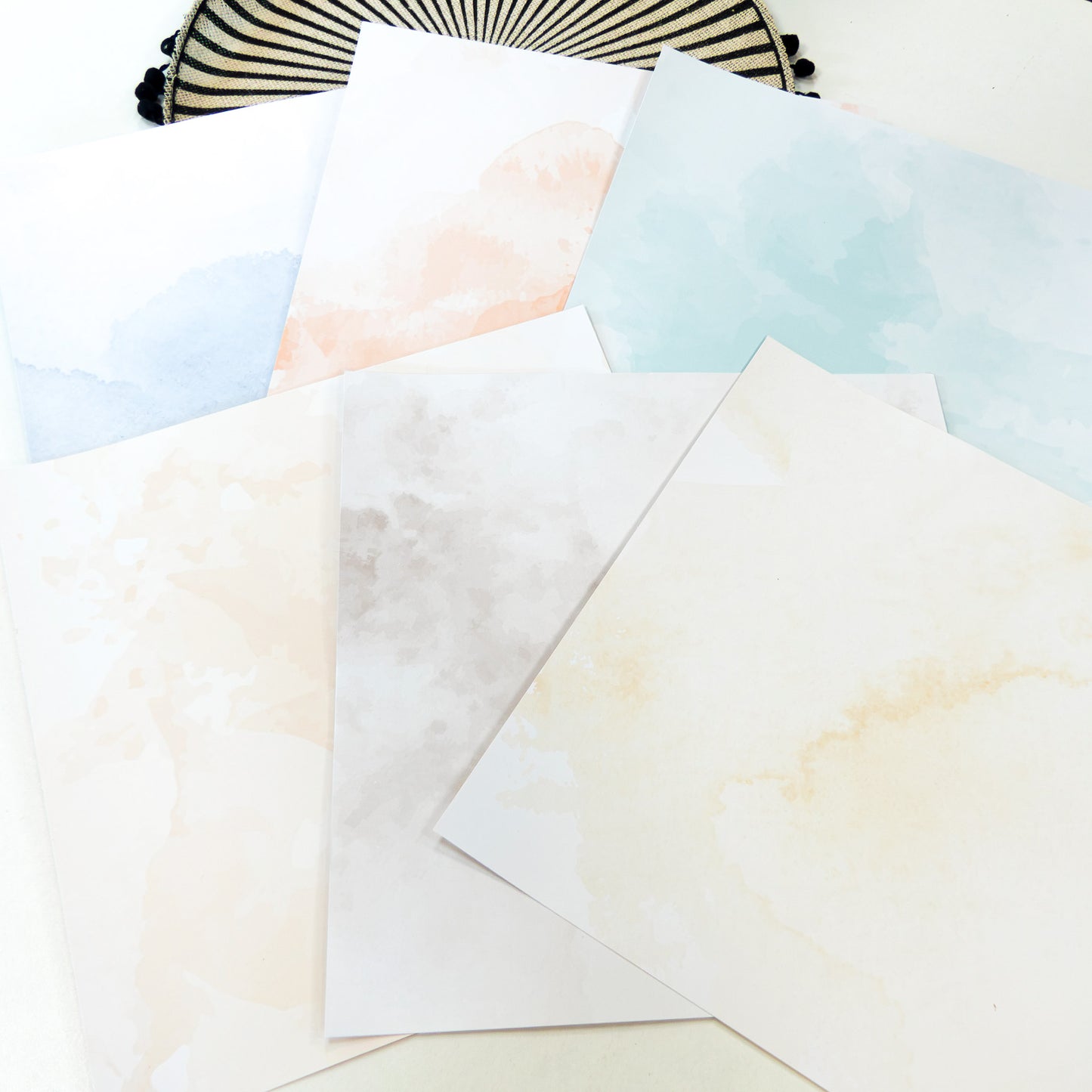 Papiers de scrapbooking (Unis et Aquarelle) - Un bikini et des smoothies